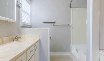 5429 Hwy 76, Adel, GA 31620