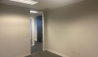 16775 Addison Rd, Addison, TX 75001