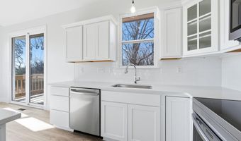 1543 S Meadowhaven St, Andover, KS 67002