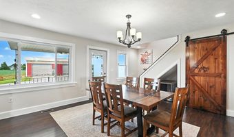2640 Peru Center Rd, Willard, OH 44890