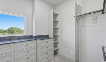 731 County Road 356, Adkins, TX 78101