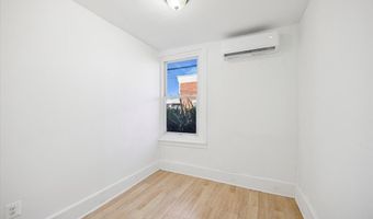 5759 PINE St 2, Philadelphia, PA 19143