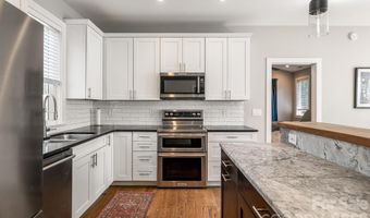139 Linden St, Arden, NC 28704