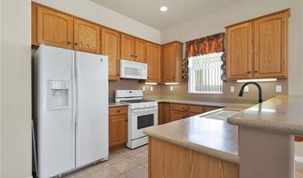 19269 Galloping Hill Rd, Apple Valley, CA 92308