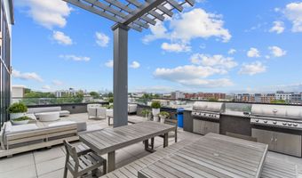 260 AVENUE E 209, Bayonne, NJ 07002