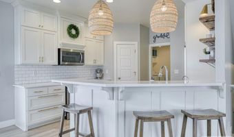 3814 Hazelwood Way, Ammon, ID 83406