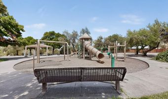 7409 Palomas Park Ave NE, Albuquerque, NM 87109
