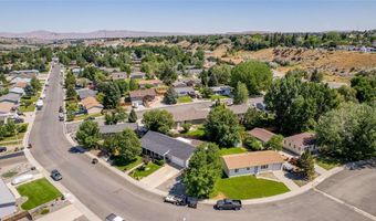 508 River View Dr, Cody, WY 82414