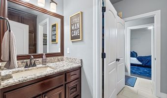 1507 NW Hermanus St, Bentonville, AR 72712