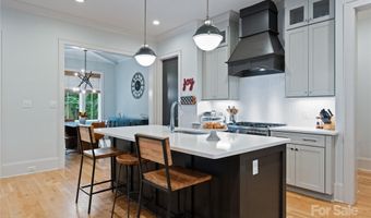 1614 Chatham Ave, Charlotte, NC 28205