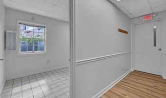 329 W Main St, Abingdon, VA 24210