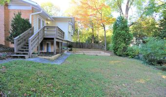 9705 FERNWOOD Rd, Bethesda, MD 20817