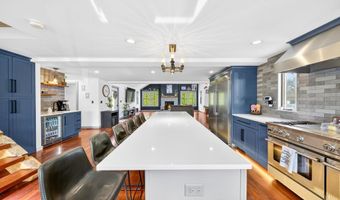 12 Fernwood Rd, Billerica, MA 01821
