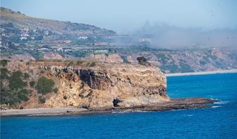 32735 Seagate Dr 304-D, Rancho Palos Verdes, CA 90275