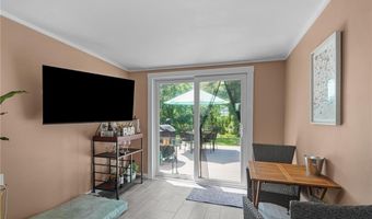 40 Queen St, North Kingstown, RI 02852