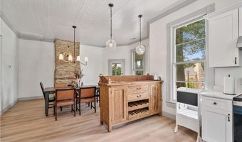 104 Cherry St, Adairsville, GA 30103