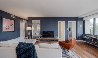 5500 HOLMES RUN Pkwy 1005, Alexandria, VA 22304