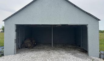 1346 SE Gum Ln, Baxter Springs, KS 66713