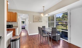 4943 AMERICANA Dr D-102, Annandale, VA 22003