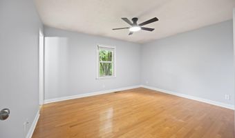 517 Greer Ln, Bardstown, KY 40004