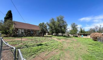 605 N 3rd St, Alpine, TX 79830