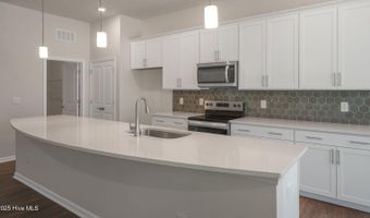 415 Thistle Meadow Ln, Aberdeen, NC 28315