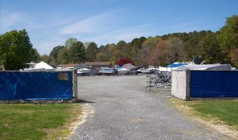 136 SALT SPRAY Dr, Berlin, MD 21811