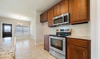 7243 Veal Station Rd, Weatherford, TX 76085