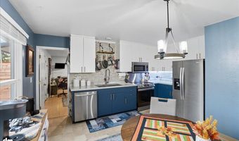 334 Fern Ln, Anchorage, AK 99504