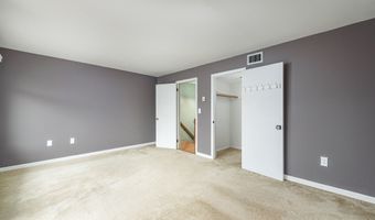 21 Pine Ct 21, Cromwell, CT 06416