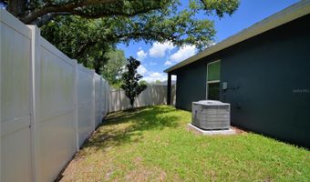 312 WALNUT Ln, Auburndale, FL 33823