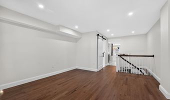 9 COLLEGE Ave, Annapolis, MD 21401