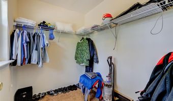2505 Cassandra Marie Dr, Ballwin, MO 63021
