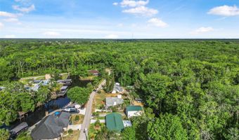 1877 RIVEREDGE Dr, Astor, FL 32102