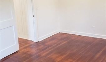 4 Russell Stage Rd, Blandford, MA 01008
