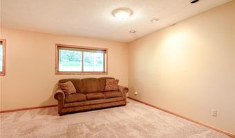 8567 Xenium Ln N, Maple Grove, MN 55369