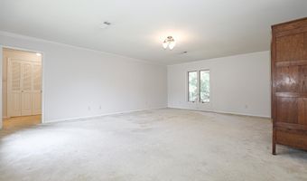 521 W CROSS St, Benton, AR 72015
