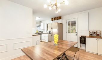 520 S Shady Ln, Austin, IN 47102