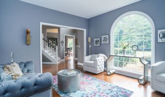 8750 Lavelle Rd, Athens, OH 45701