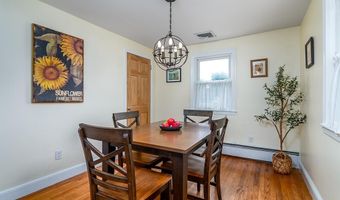 140 Carman St, Cranston, RI 02910