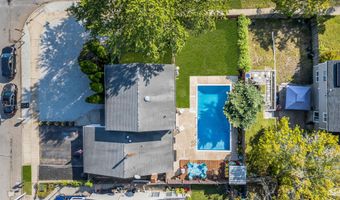 2 Lee Ct, Barnegat, NJ 08005