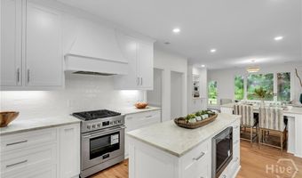 6 Sleepy Terrapin Ln, Savannah, GA 31411