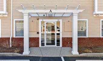 60 Bay Spring Ave A9, Barrington, RI 02806