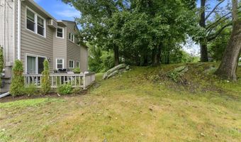 38 Stone Trl B, North Providence, RI 02904