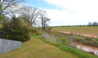 212 Gray St, Belcher, LA 71004