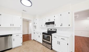 2101 Kamak Dr, Beebe, AR 72012