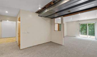 2418 Meadowridge Ct, Ann Arbor, MI 48105