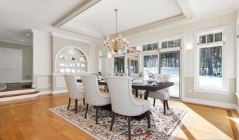 104 Hopewell Rd, Alton, NH 03809