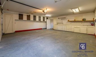 2102 10th St, Cody, WY 82414