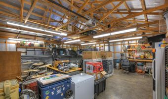 116 Hambrich Hollow Rd, Anderson, MO 64831